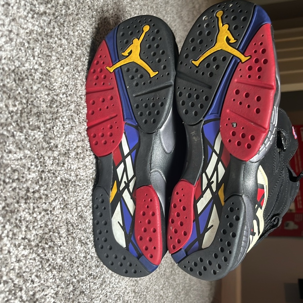 Air Jordan 8 Retro (GS) - Picture 4 of 7